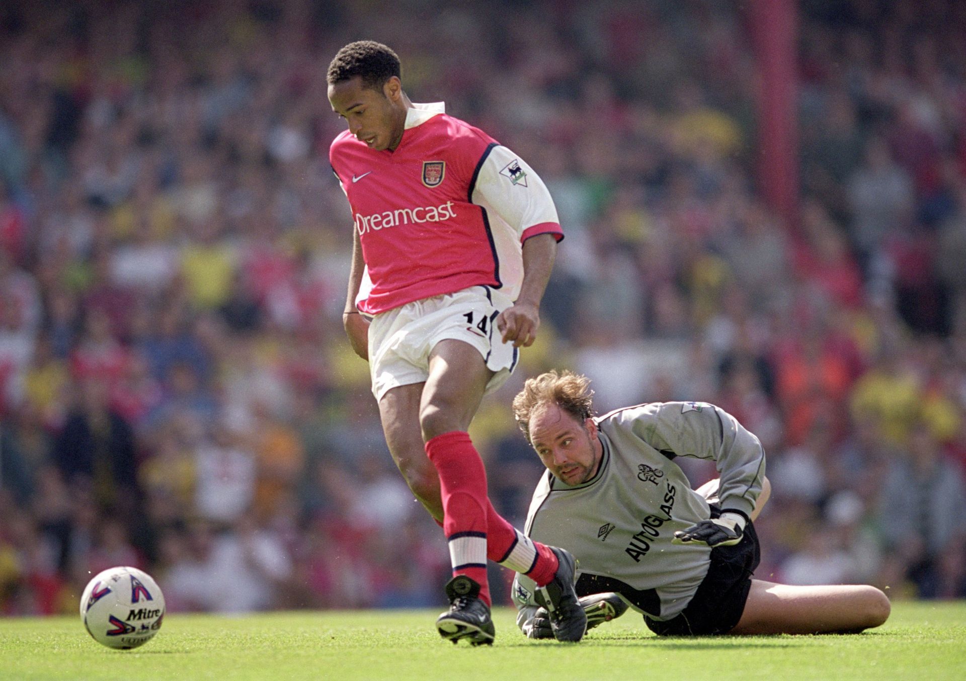 Thierry Henry is a Premier League legend.