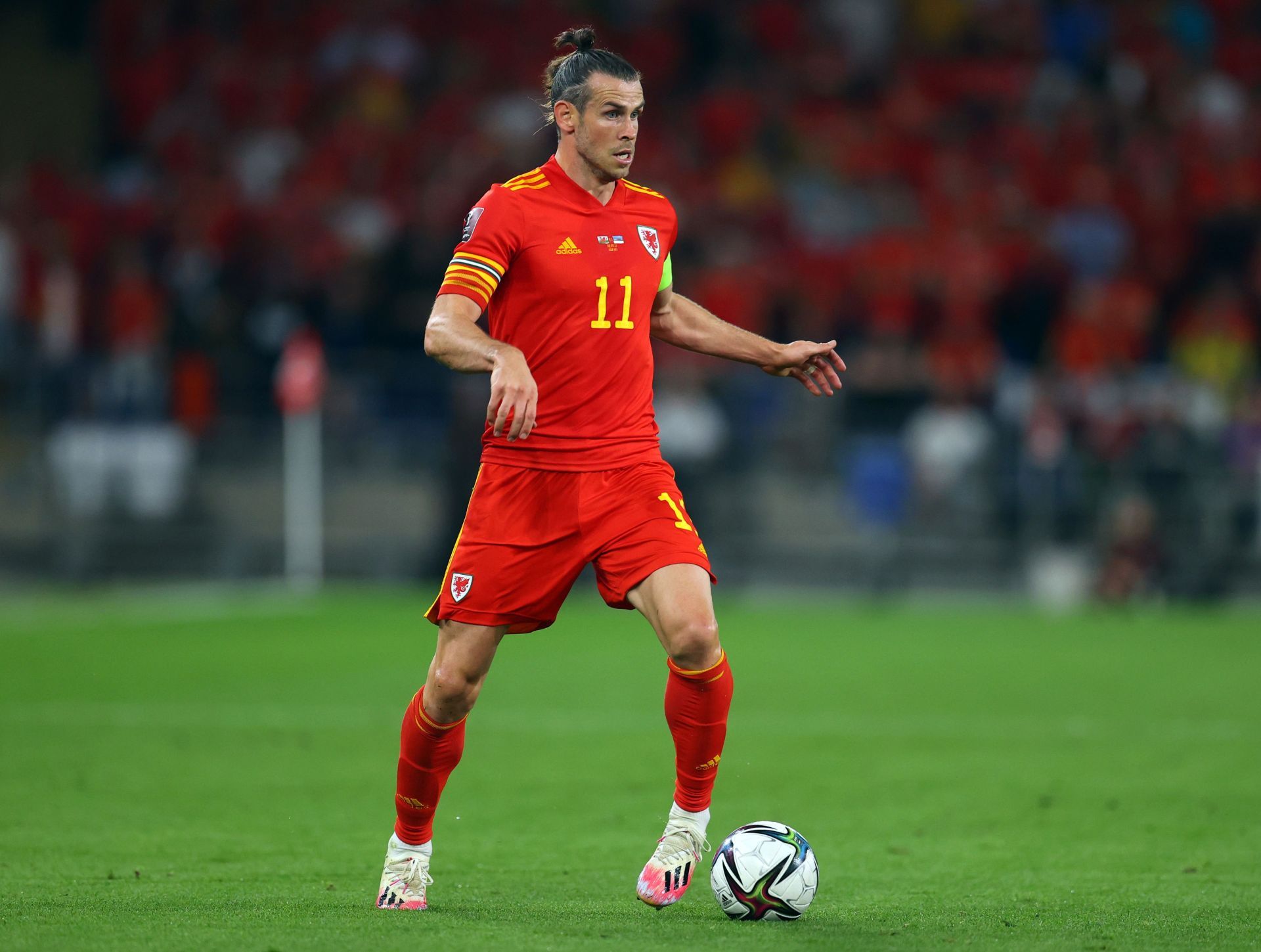Arsenal have proposed a swap deal with Real Madrid involving Gareth Bale.