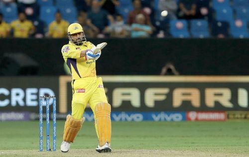 A vintage MS Dhoni finishing off in style for CSK against DC.