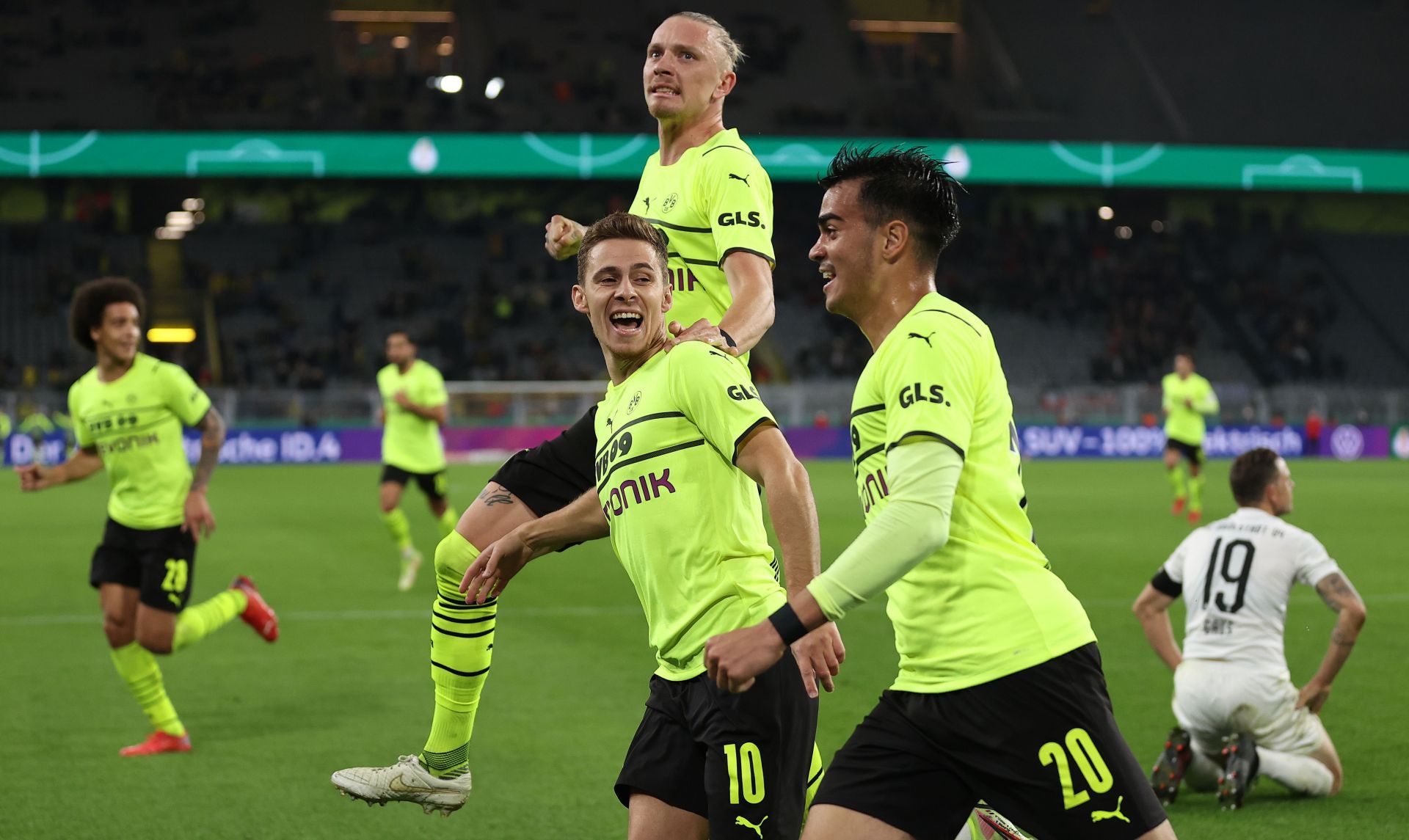Borussia Dortmund v Koln preview - Bundesliga