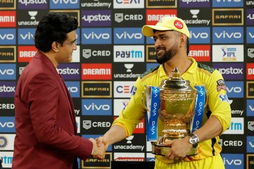 MS Dhoni wins his fourth IPL title for CSK (Credit: BCCI/IPL)