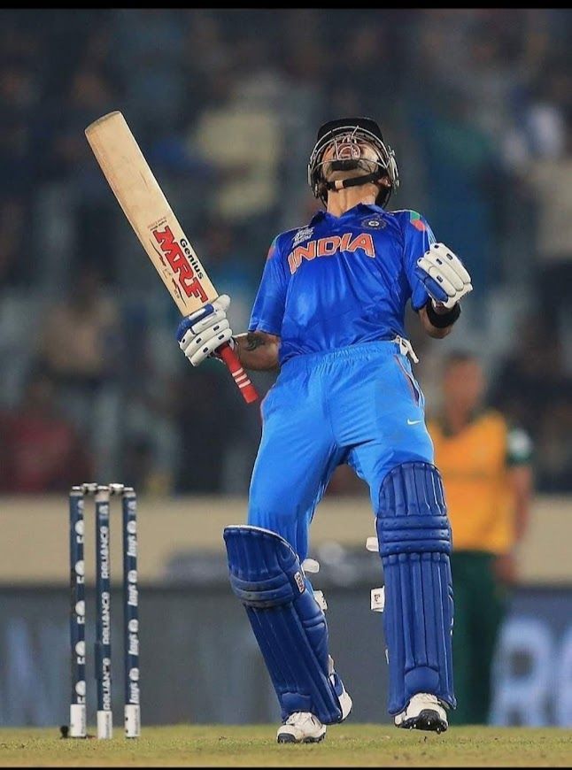 Virat Kohli lets out a guttural roar after leading his team to the final of the 2014 T20 WC. [Image- Getty]