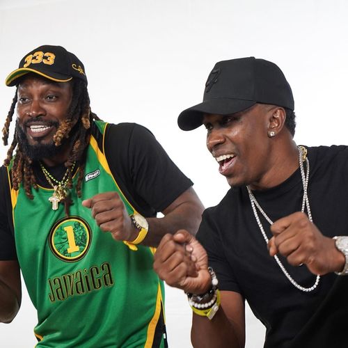 Chris Gayle And Dwayne Bravo grooving in the video of the latter's "World Champions" track