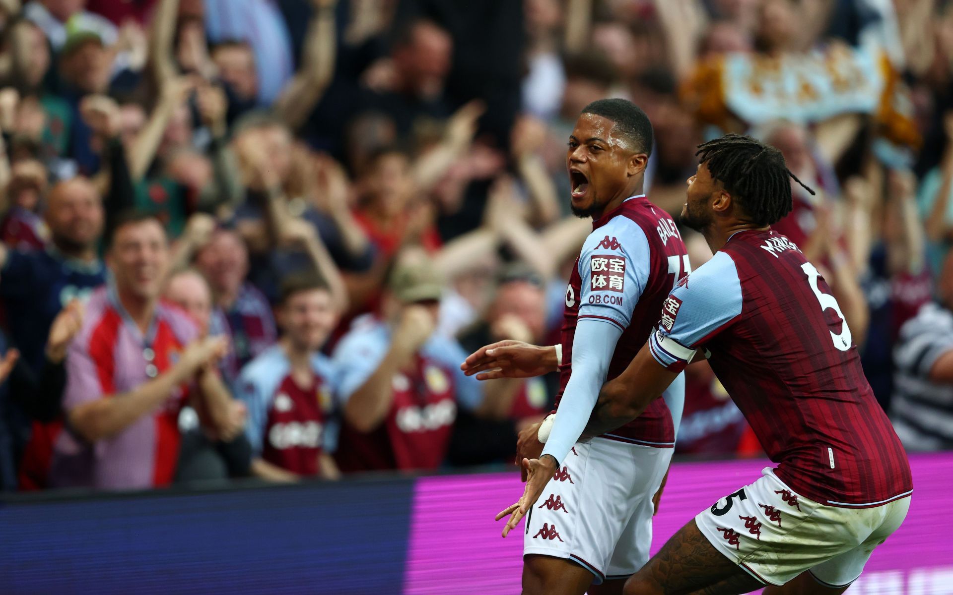 Leon Bailey in action for Aston Villa