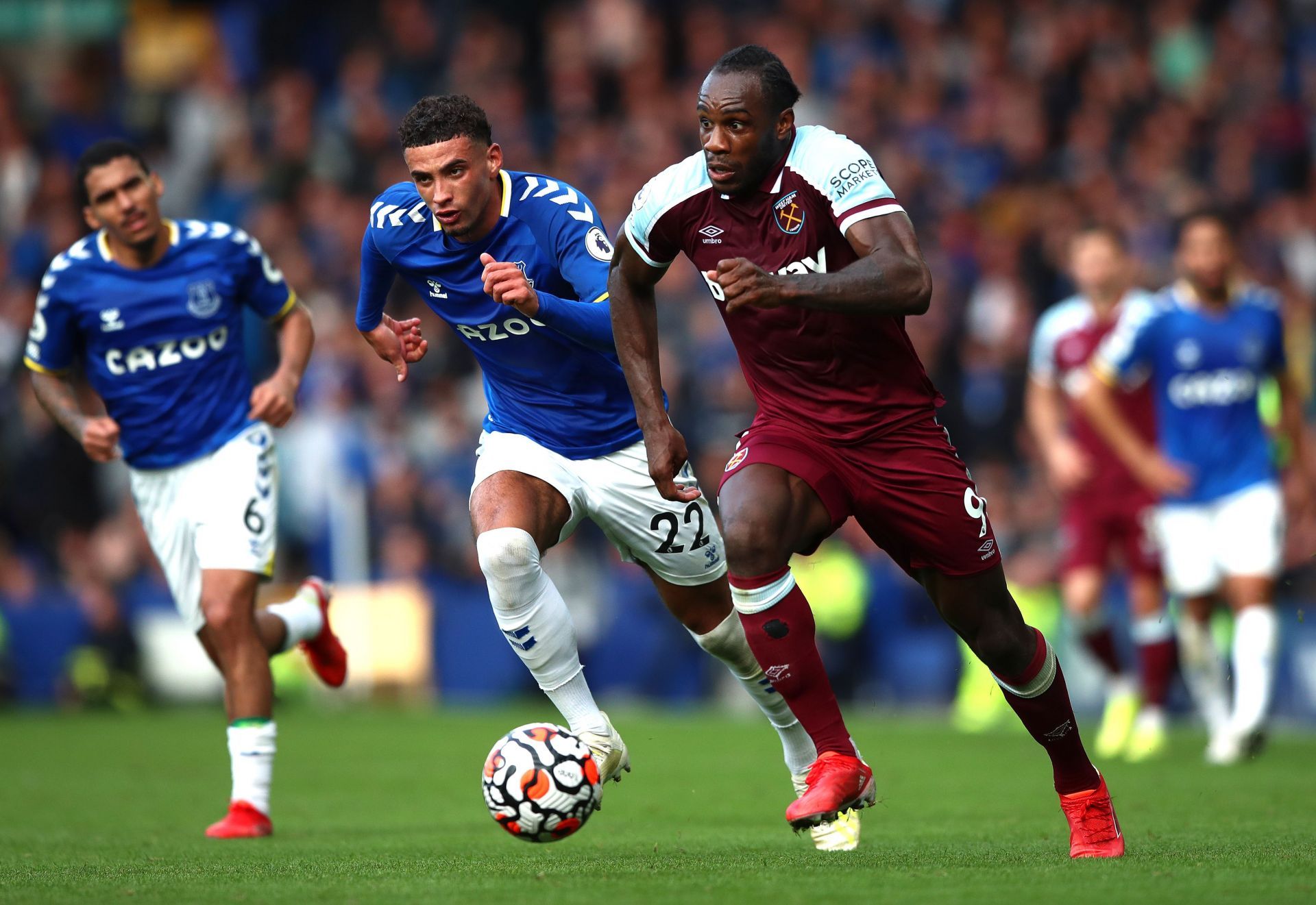 Everton v West Ham United - Premier League