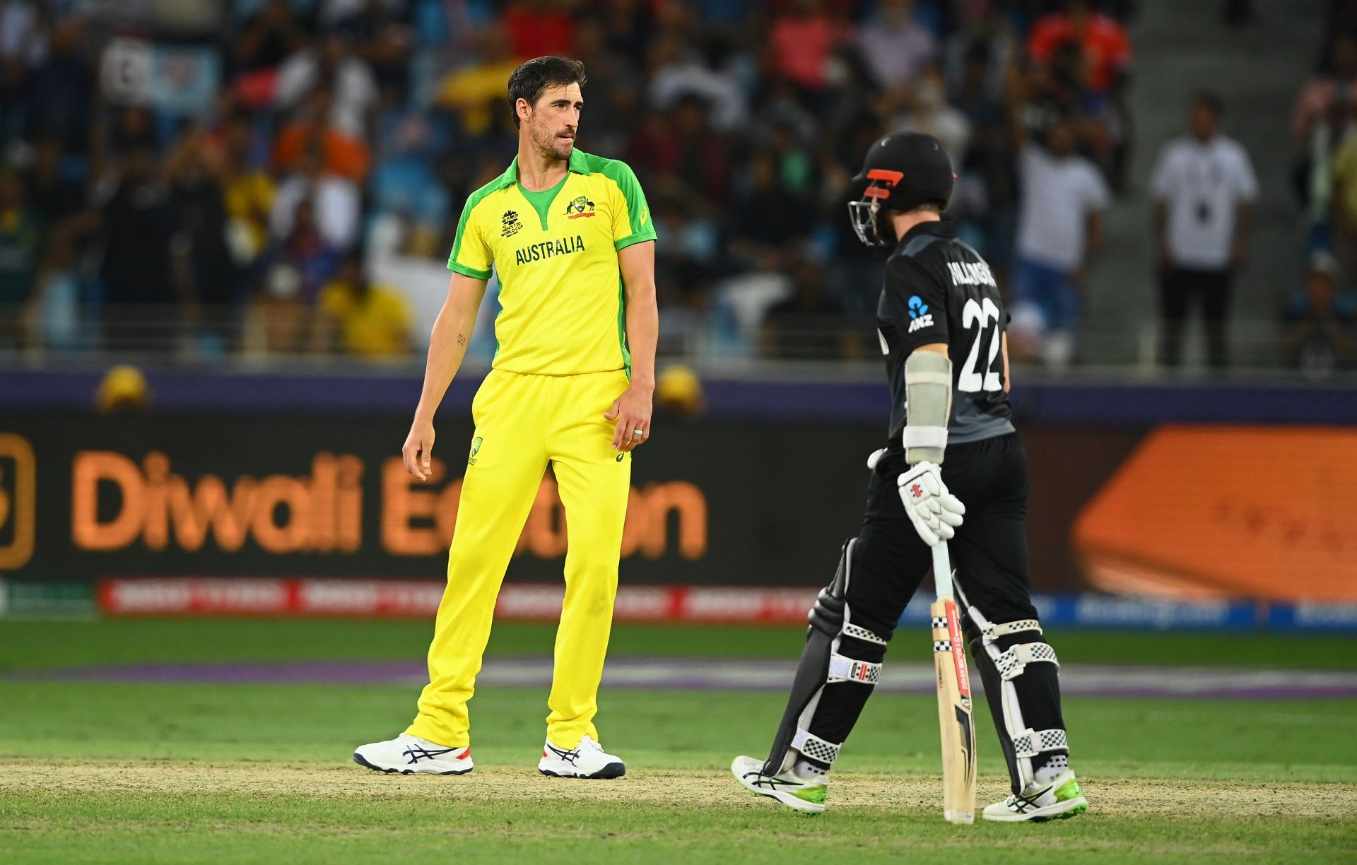 Kane Williamson took 22 runs off a Mitchell Starc over in the T20 World Cup final.