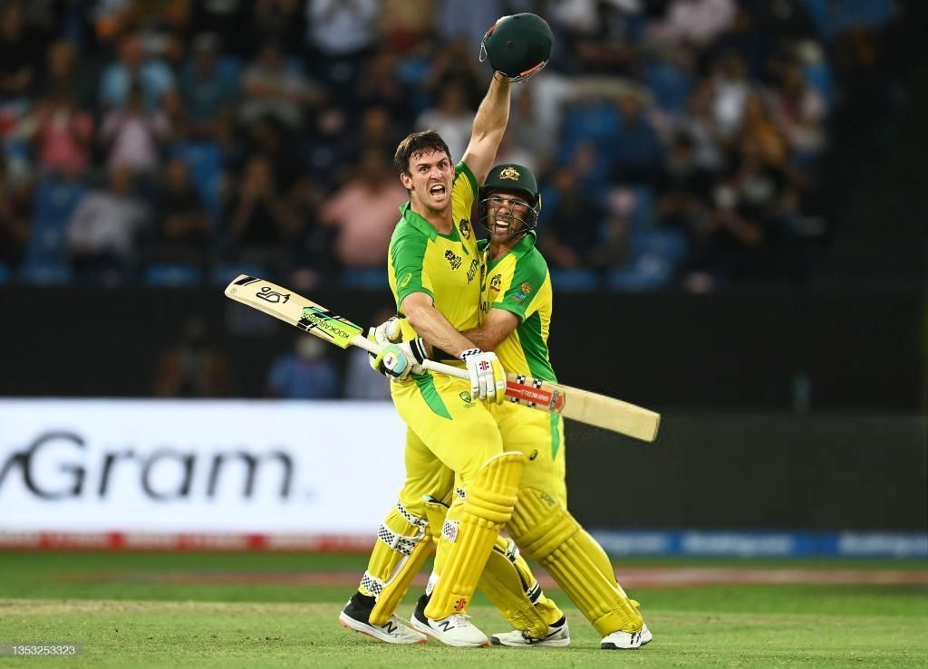 Glenn Maxwell and Mitchell embrace each other after the winning moment