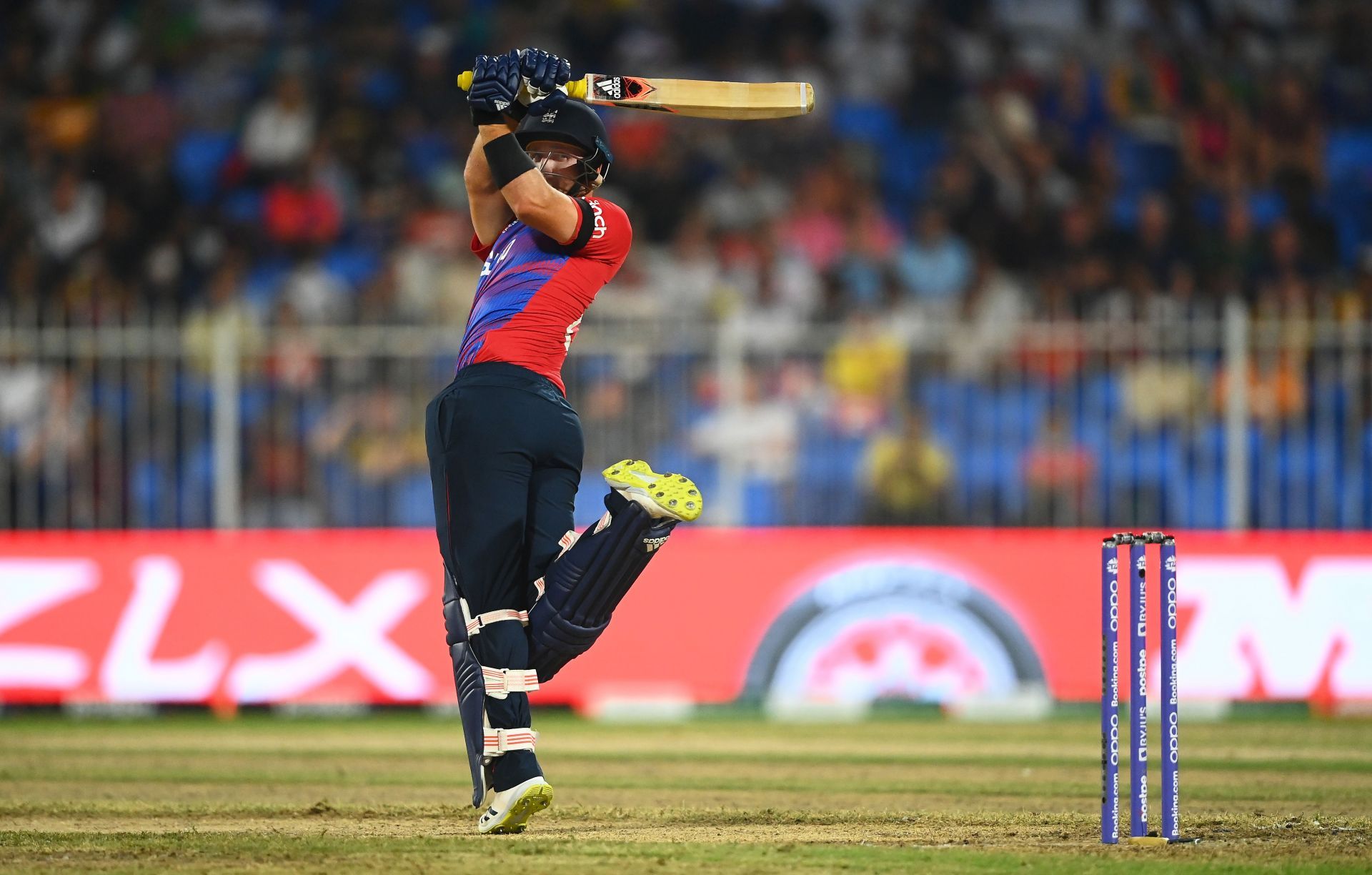 Liam Livingstone sent the ball into the streets of Sharjah, with his 112-meter hit the biggest of the ICC Men&#039;s T20 World Cup.