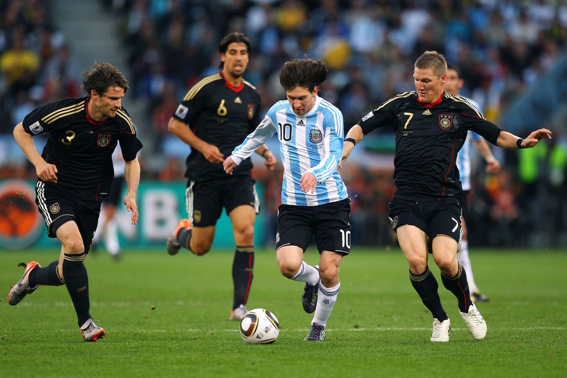 Argentina v Germany: 2010 FIFA World Cup - Quarter Finals