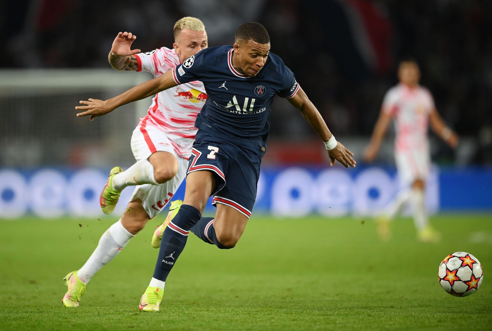 Paris Saint-Germain v RB Leipzig: Group A - UEFA Champions League