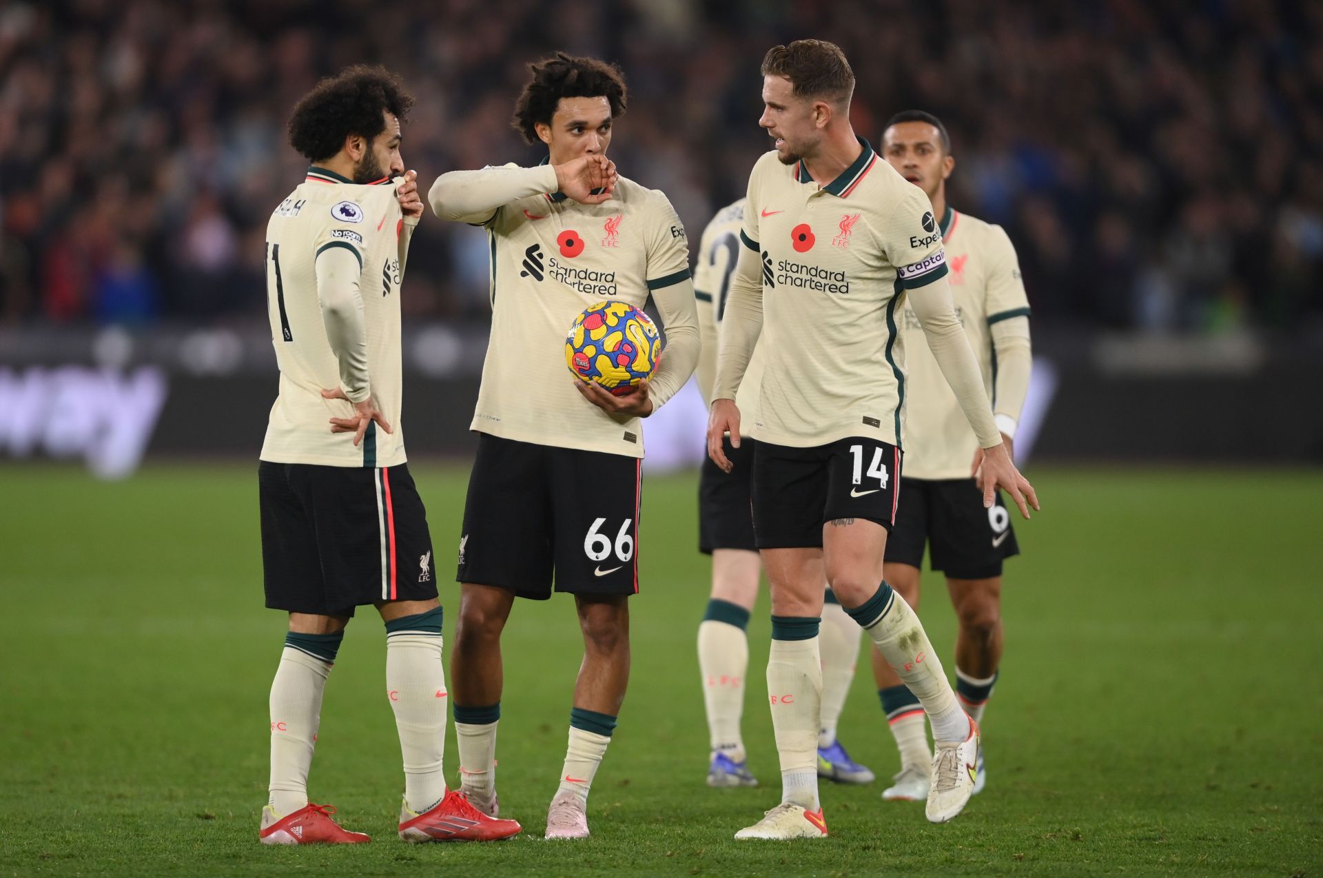 West Ham United v Liverpool - Premier League