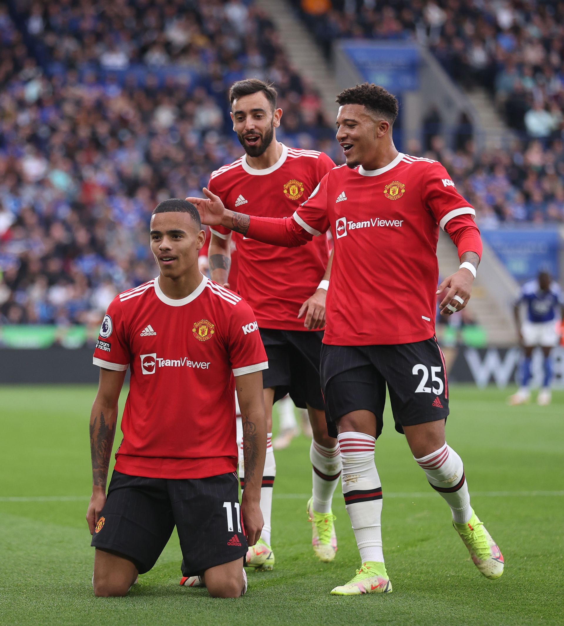 Leicester City v Manchester United - Premier League