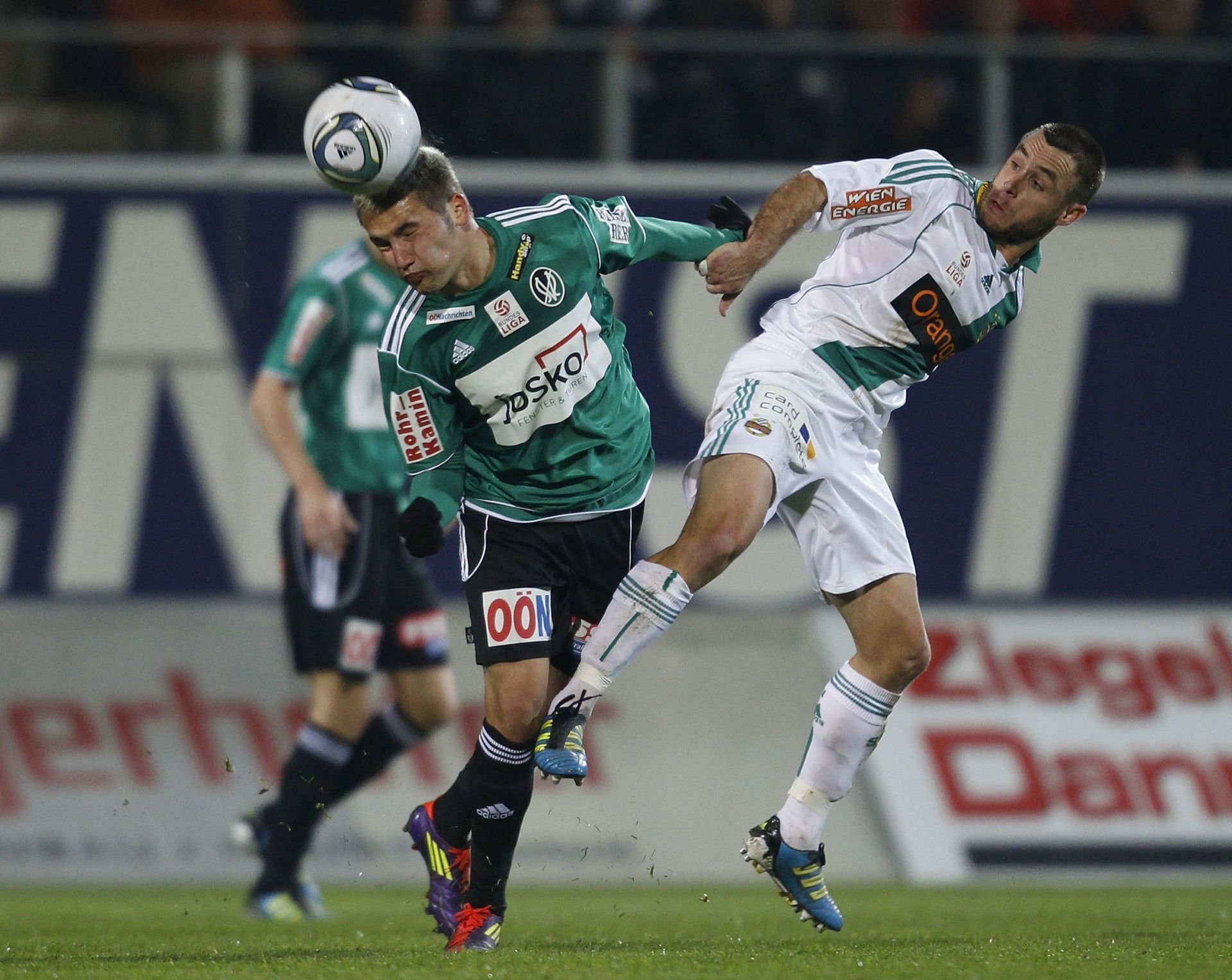 Steffen Hoffman fighting for the ball- Austrian Bundesliga