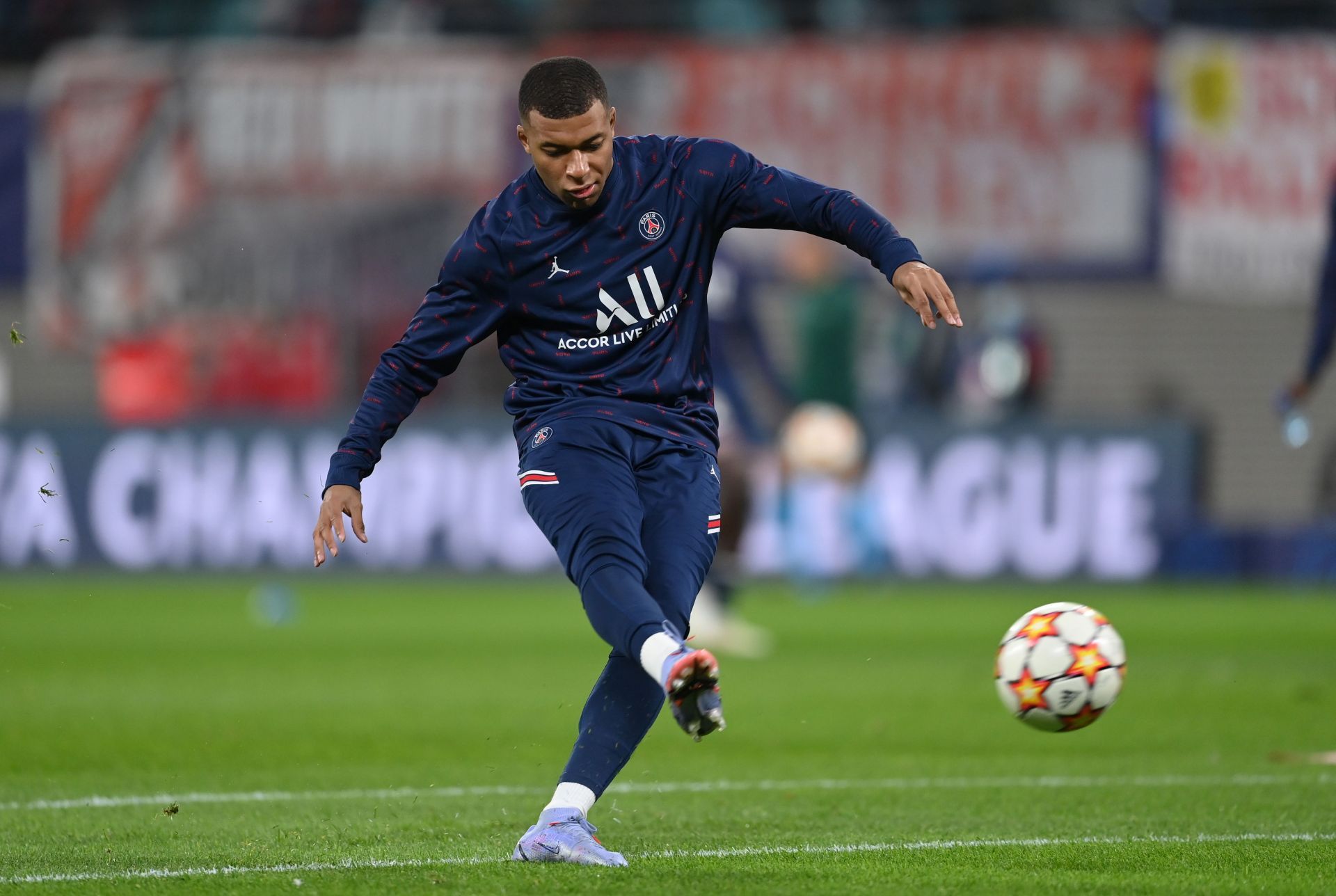 RB Leipzig v Paris Saint-Germain: Group A - UEFA Champions League