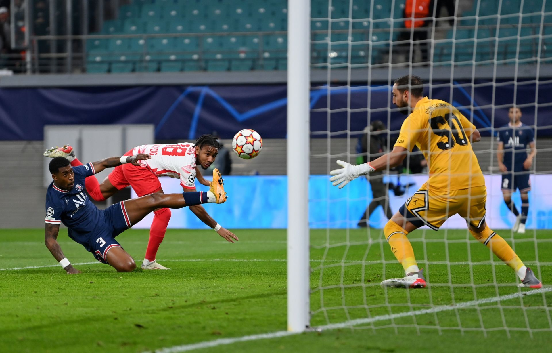 RB Leipzig vs Paris Saint-Germain: Group A - UEFA Champions League