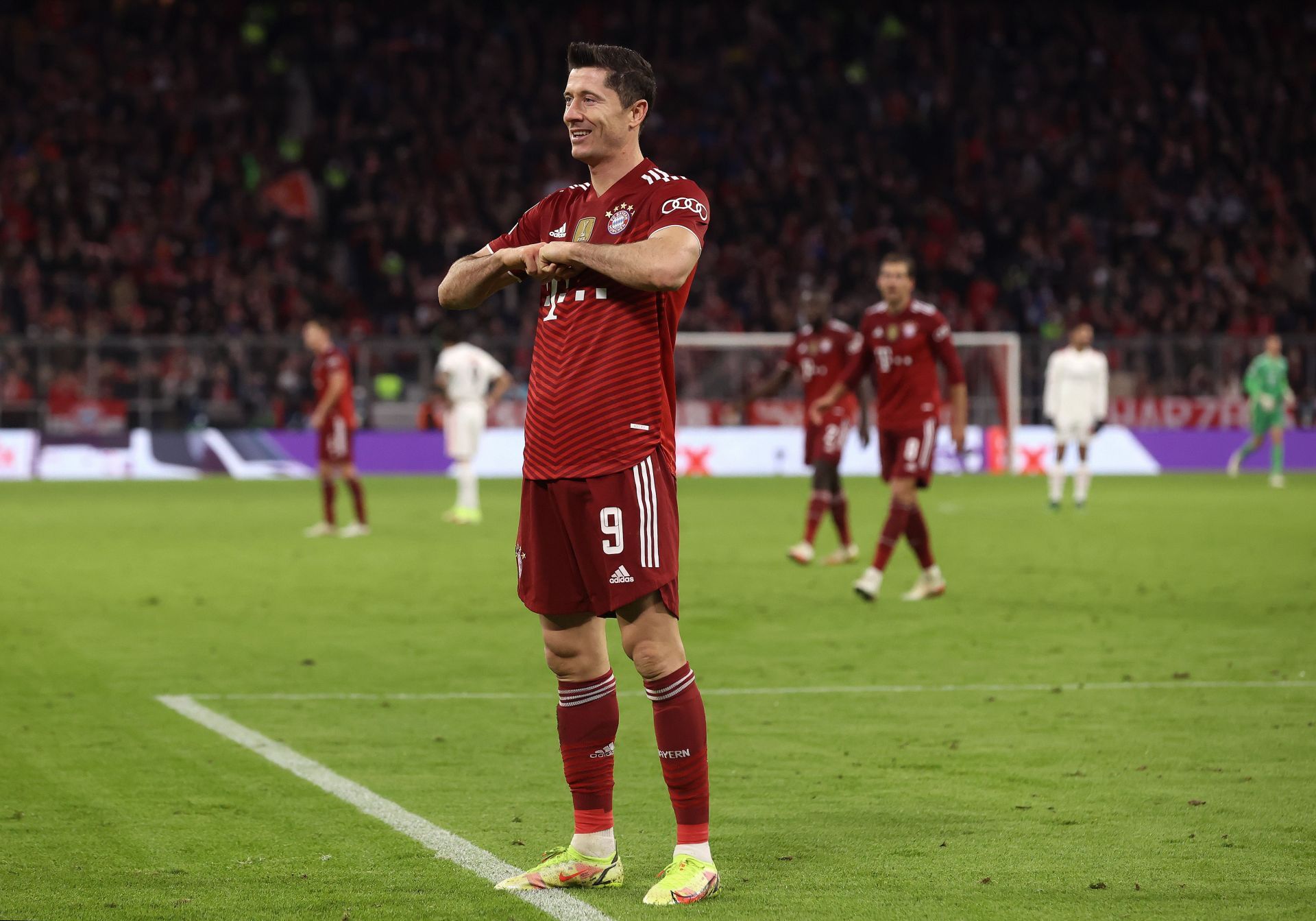 Robert Lewandowski scored a hat-trick on Matchday 4.