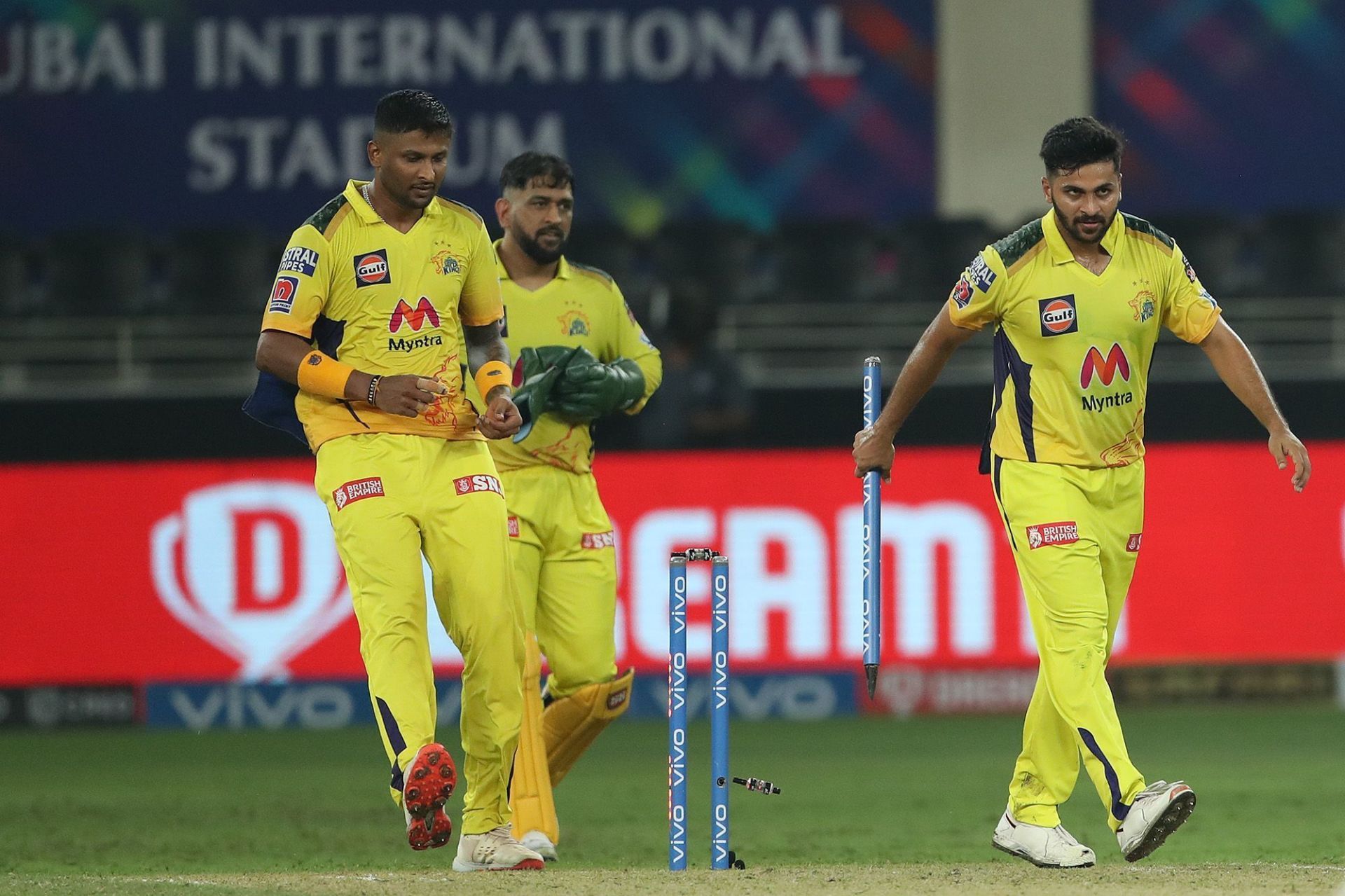 Shardul Thakur (extreme right) was the leading wicket-taker for Chennai Super Kings in IPL 2021 (Image Courtesy: IPLT20.com)