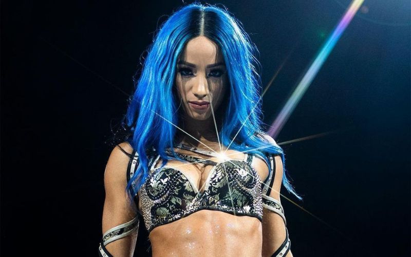 Queen Zelina throws shade at Sasha Banks and Team SmackDown before WWE Survivor Series