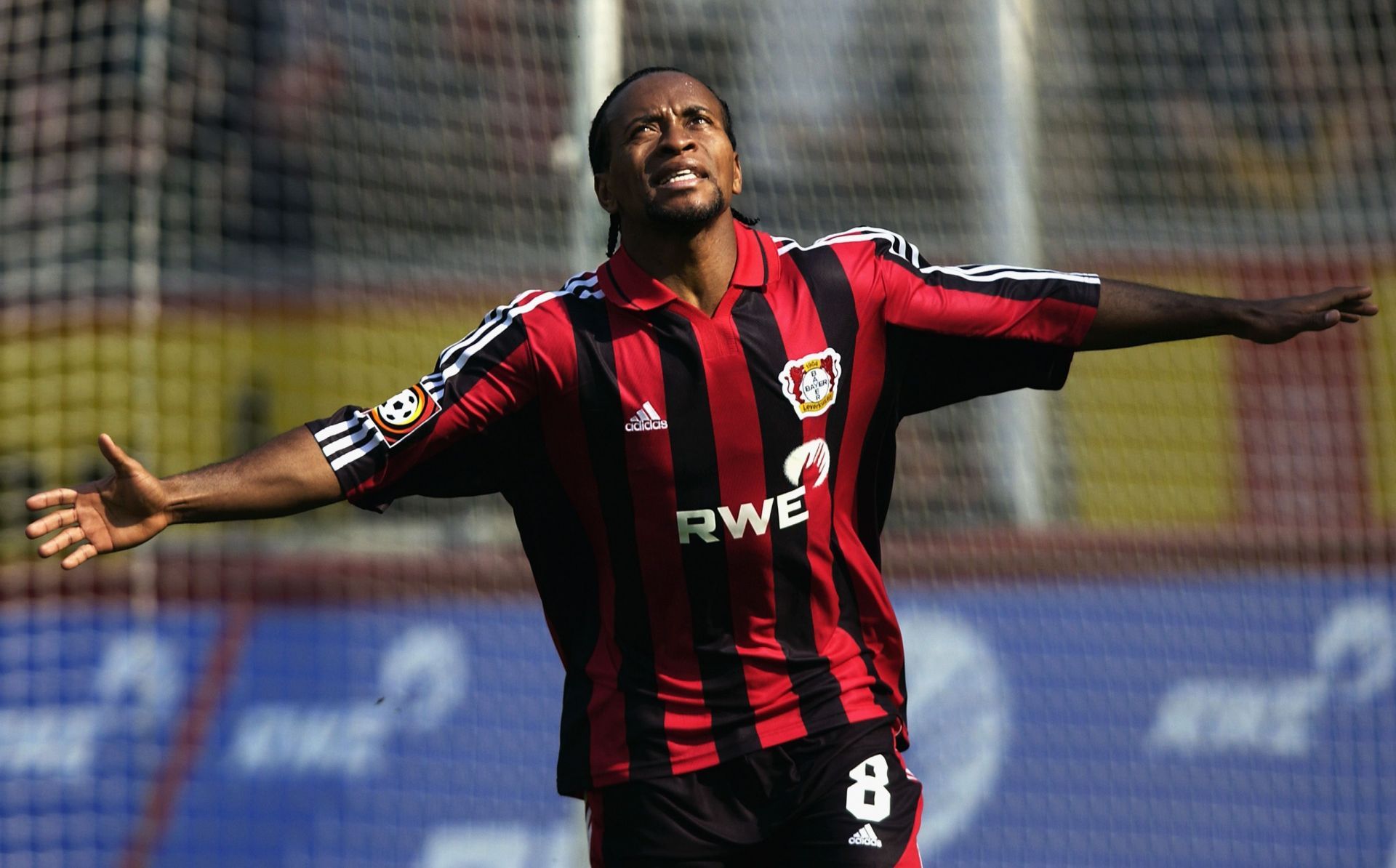 Ze Roberto of Bayer Leverkusen