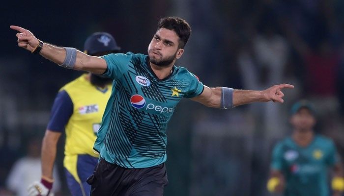 Pakistani left-arm speedster Usman Shinwari has announced his retirement from Test cricket