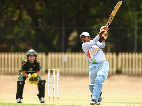 Rumeli Dhar in action in Australia v India - 1st Women's ODI