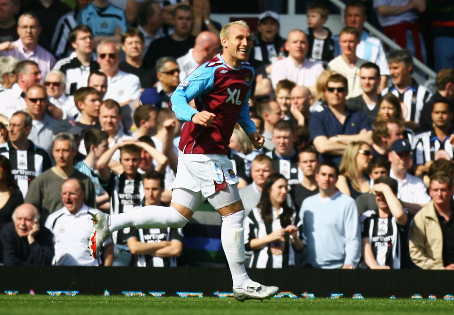 West Ham United v Newcastle United - Premier League