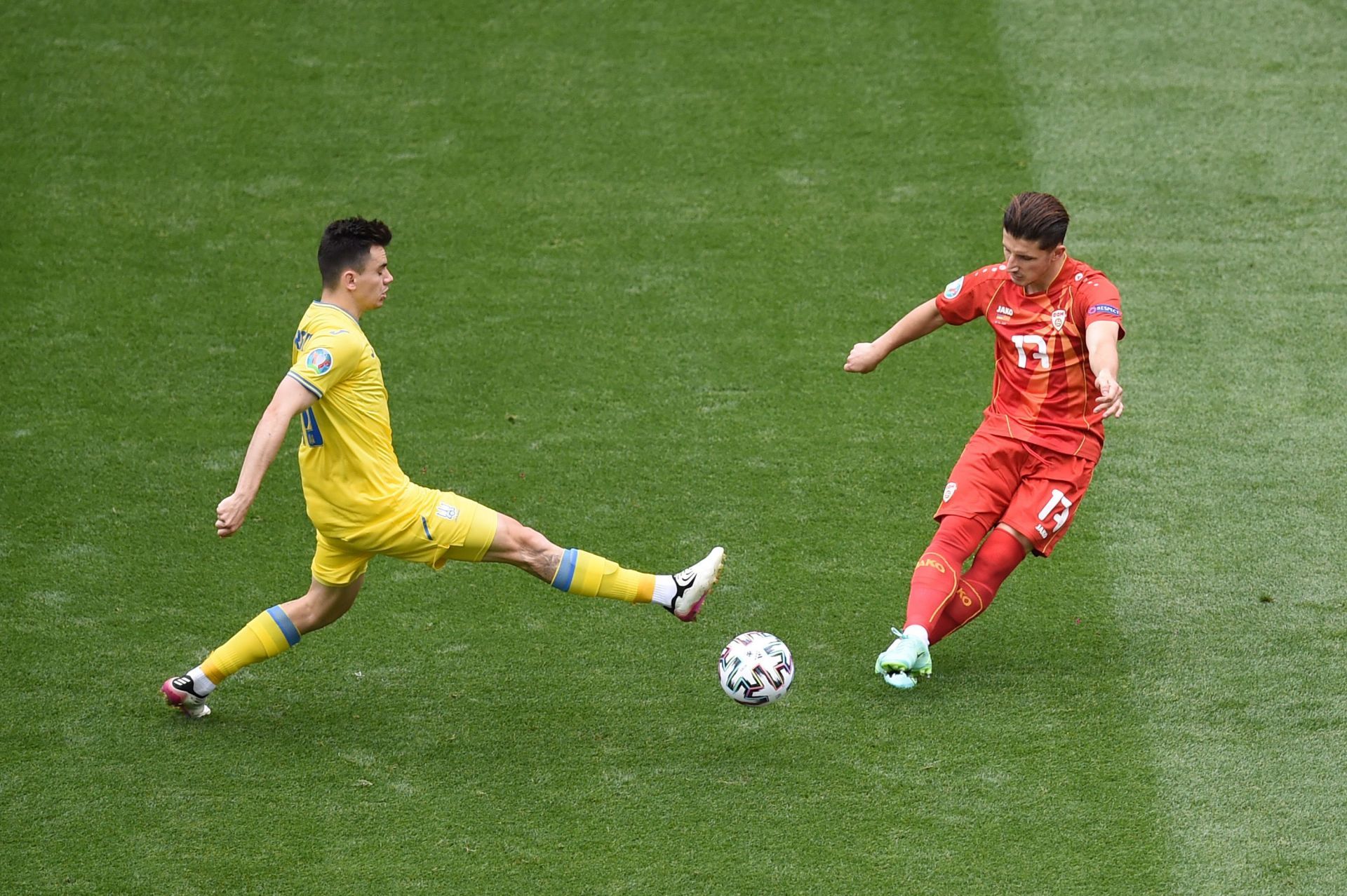 Enis Bardhi in action for North Macedonia