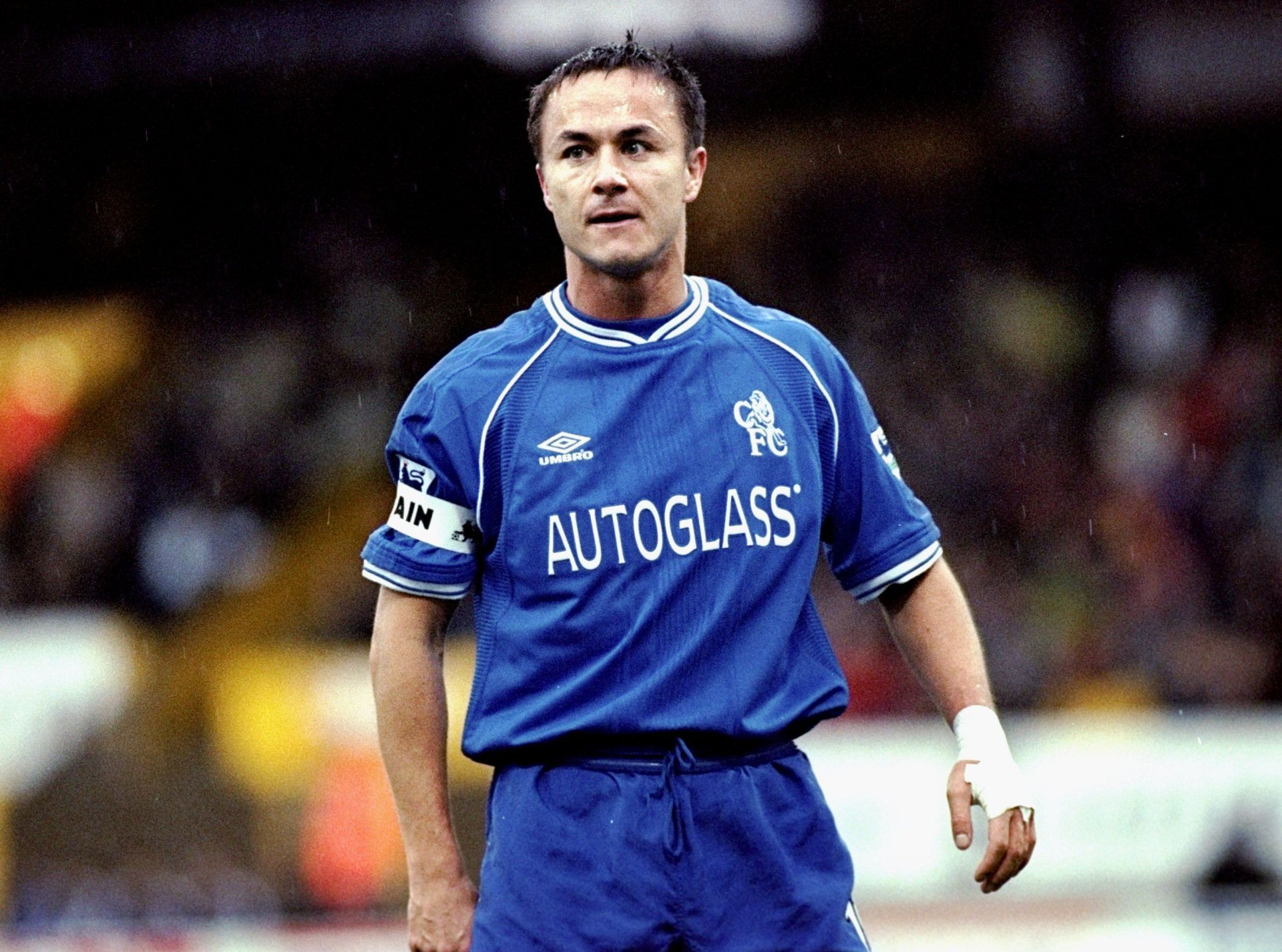 Chelsea&#039;s legendaary captain Dennis Wise