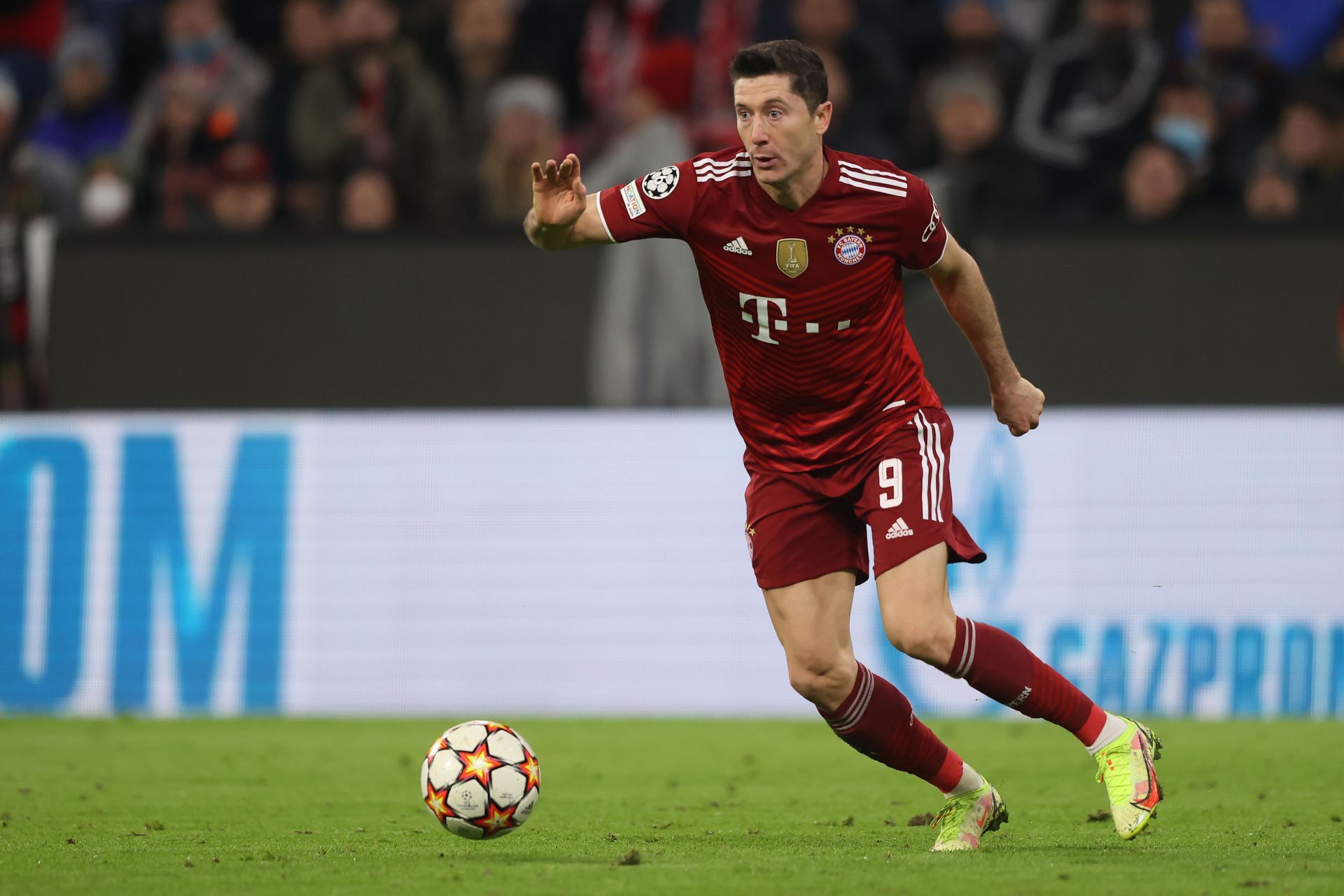 Robert Lewandowski scored a hat-trick on Matchday 4.