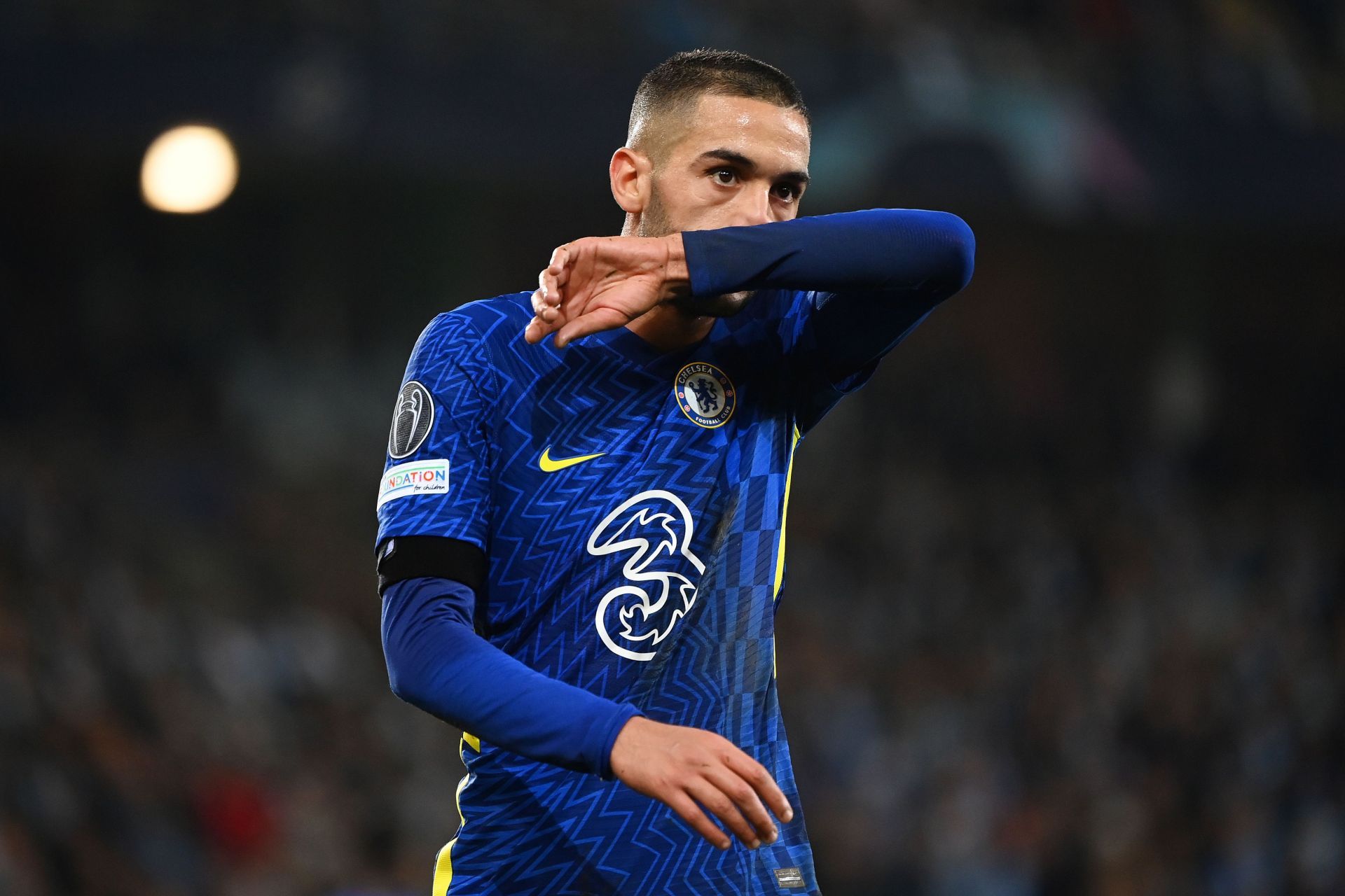 Chelsea may not let Hakim Ziyech join Borussia Dortmund in January.