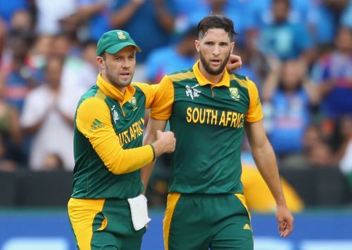 Wayne Parnell has returned to South Africa's cricket team for the ODI series against the Netherlands