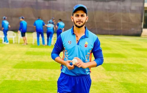 Shivank Vashisht got his maiden five-wicket haul in T20s.