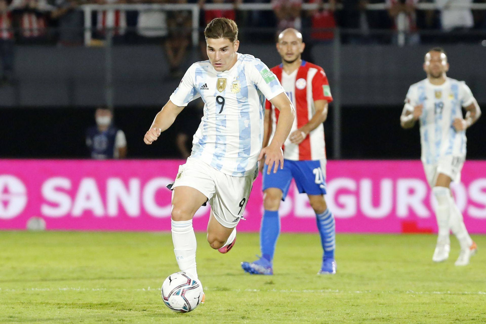 Paraguay v Argentina - FIFA World Cup 2022 Qatar Qualifier