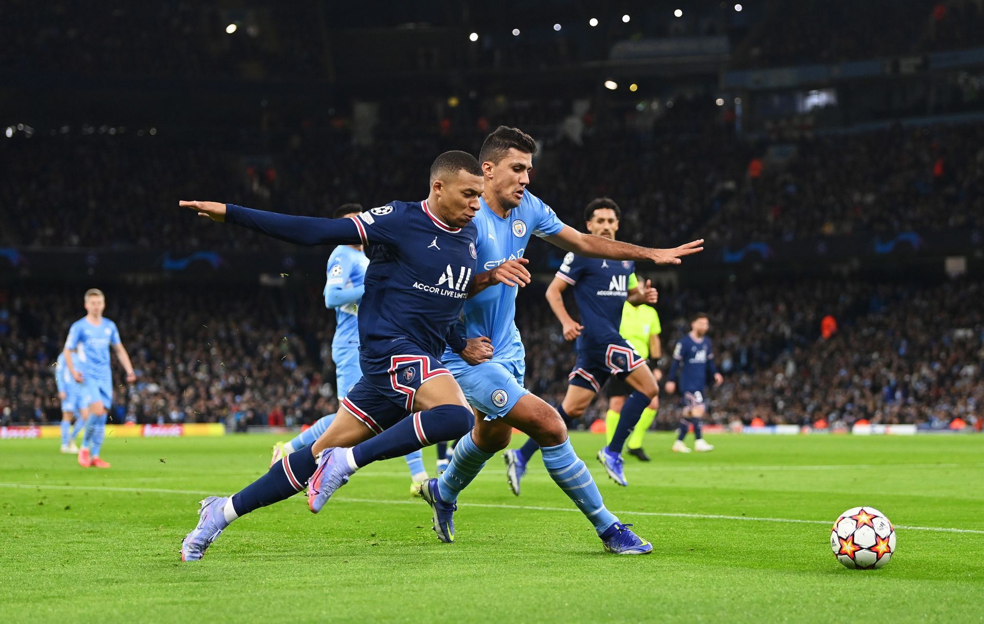 Manchester City v Paris Saint-Germain: Group A - UEFA Champions League