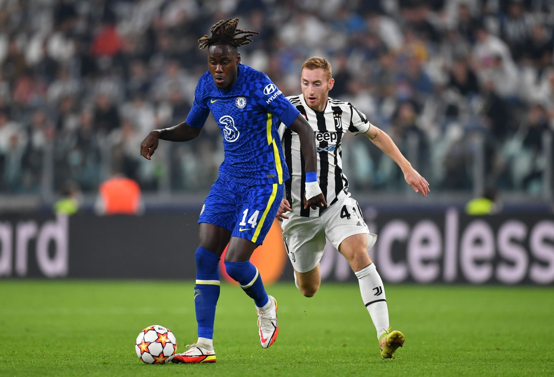 Juventus v Chelsea FC: Group H - UEFA Champions League