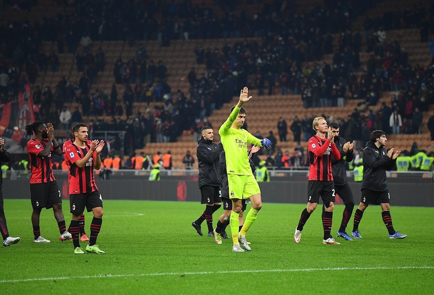 AC Milan and Inter Milan shared the spoils in Serie A on Sunday