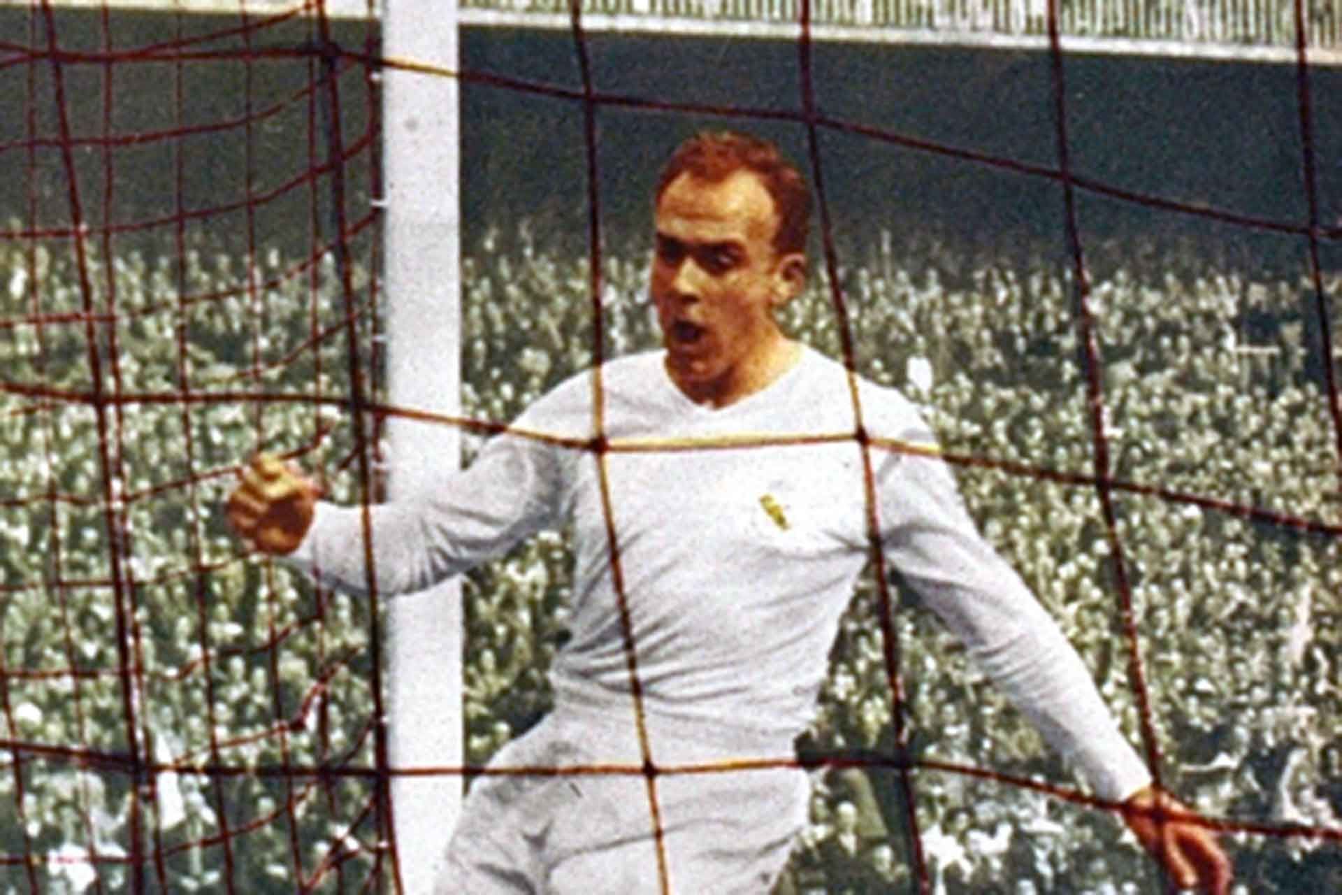 Alfredo Di Stefano (pic cred: Football Makes History)