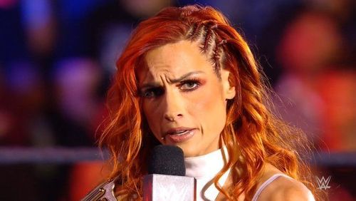 Becky Lynch took shots at Charlotte Flair on RAW ahead of Survivor Series 2021