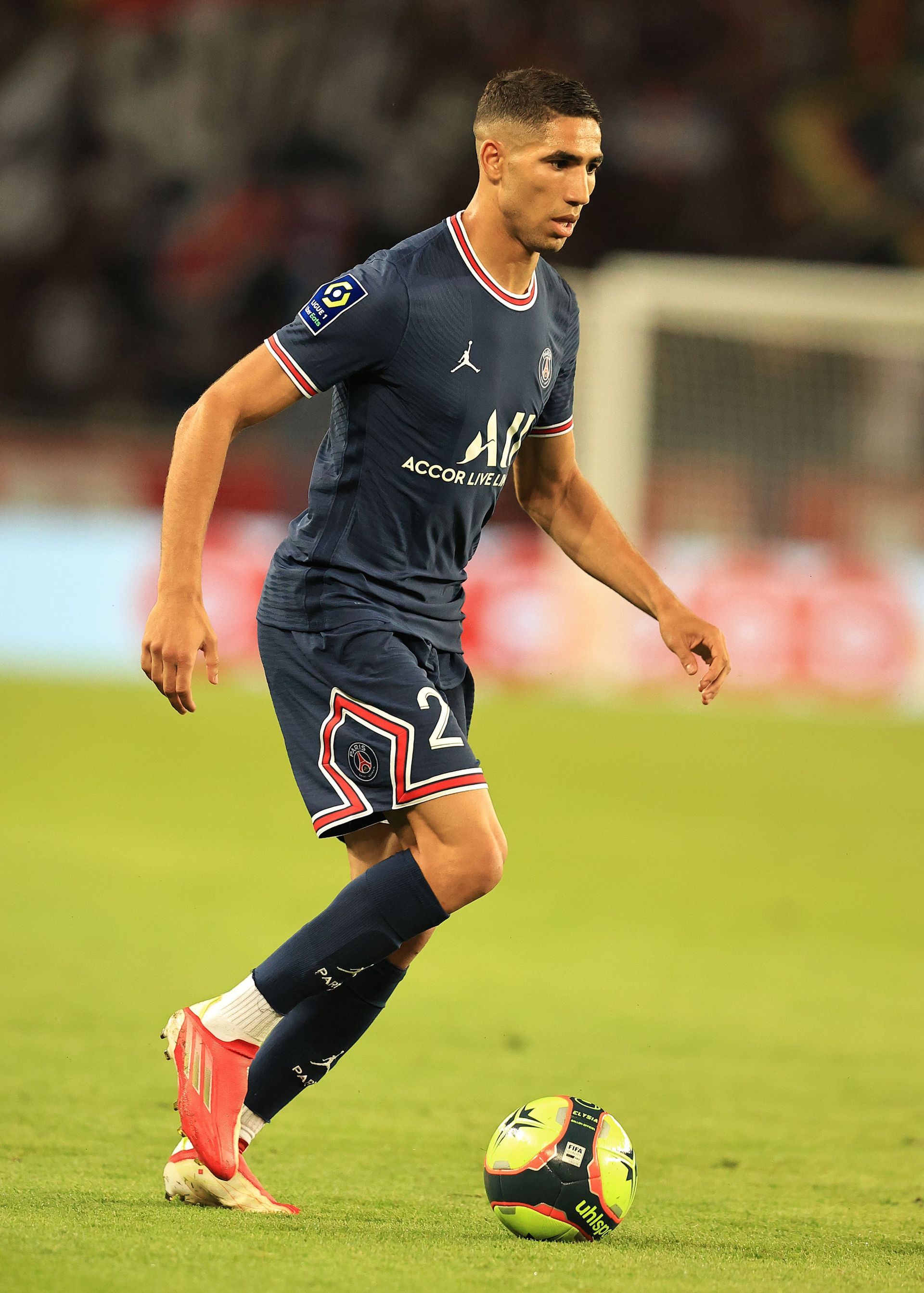 Achraf Hakimi in action for PSG