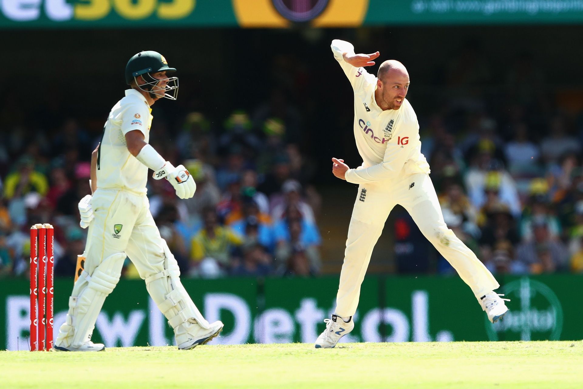 Australia v England - 1st Test: Day 2