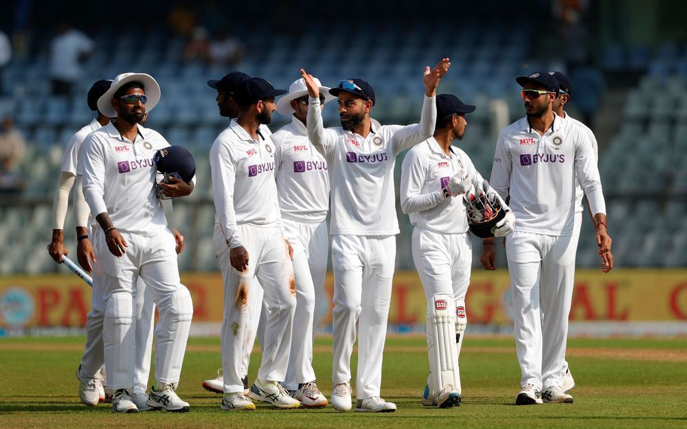 न्यूजीलैंड को हराने के बाद भारतीय टीम (Photo Credit - BCCI)