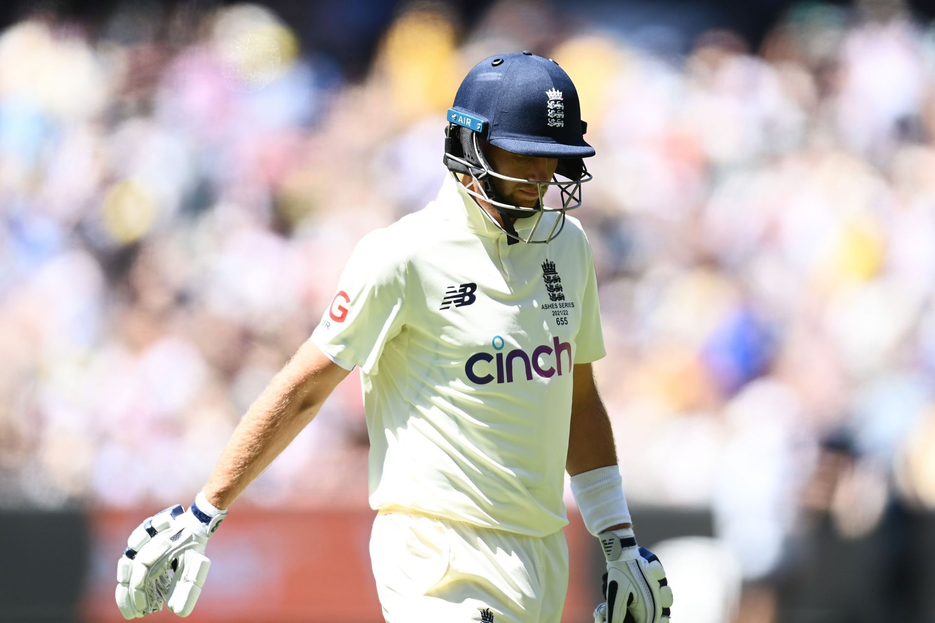 England lost to Australia in the third Test to go 0-3 down in The Ashes.