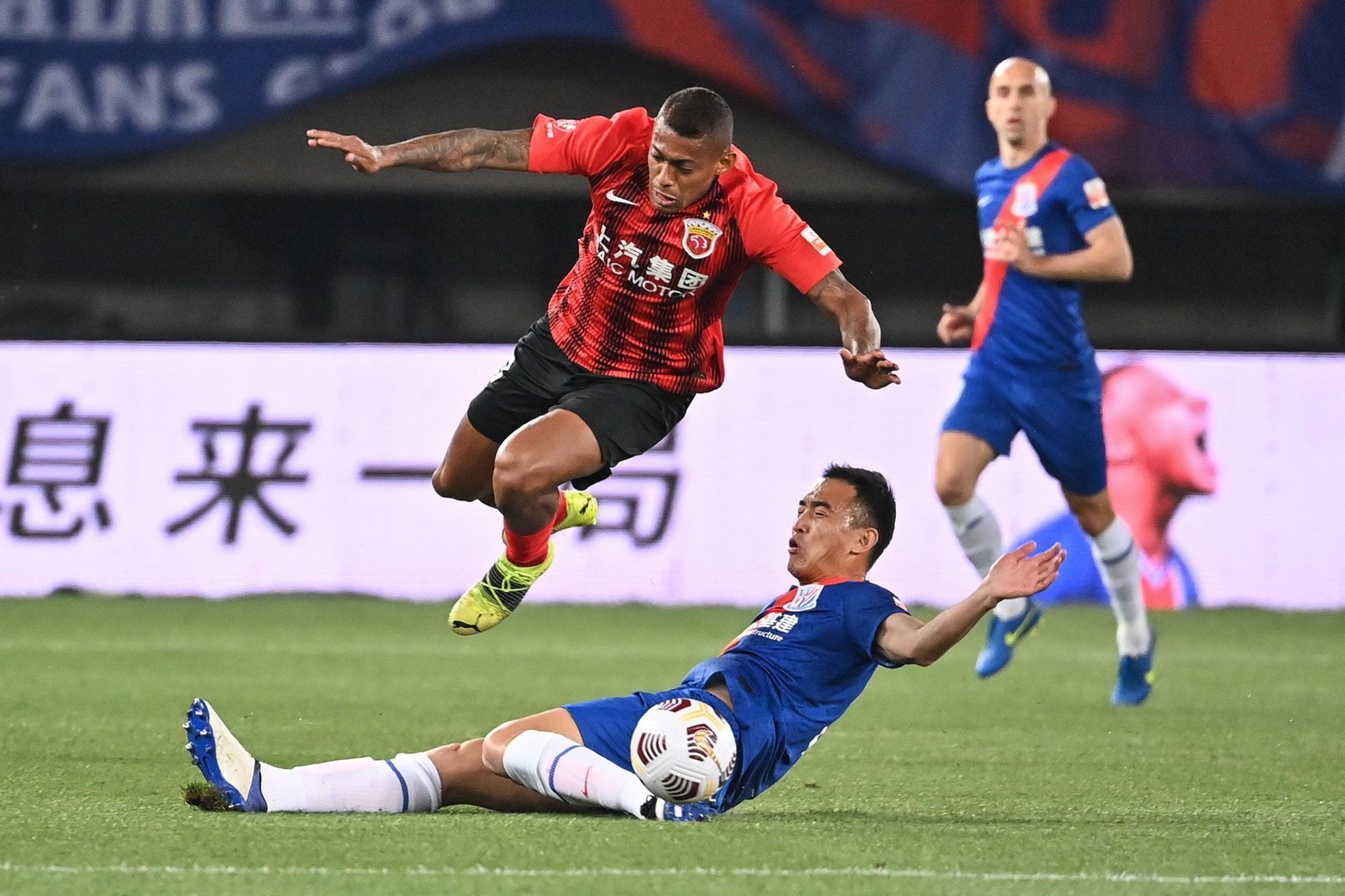 Cangzhou Mighty Lions face Tianjin Tigers in their Chinese Super League fixture on Tuesday