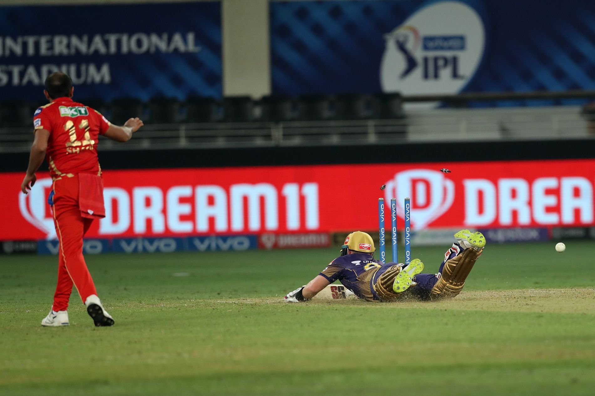 Tim Seifert is run out by Mohammed Shami. Pic: IPLT20.COM