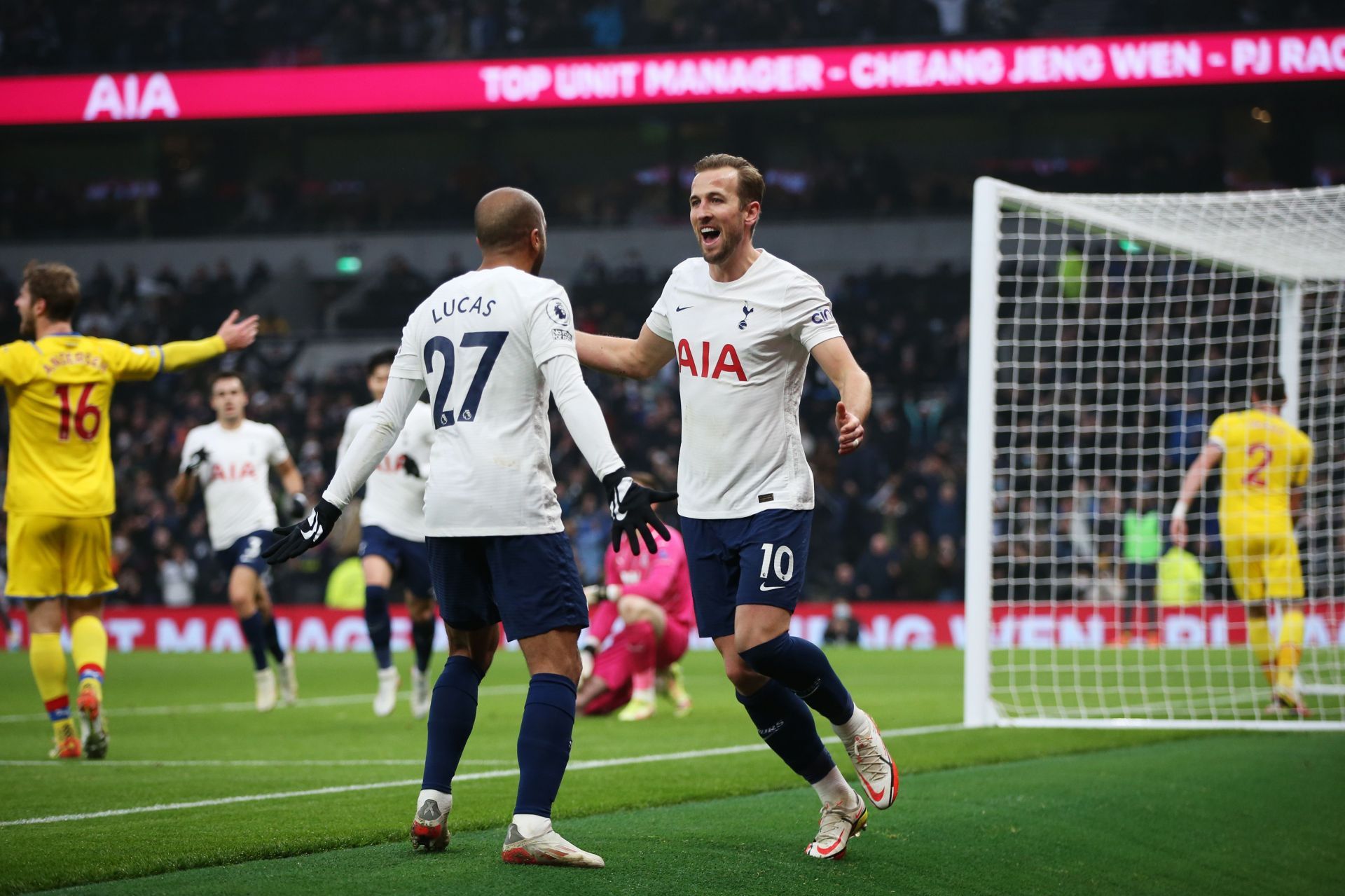 Tottenham Hotspur v Crystal Palace - Premier League