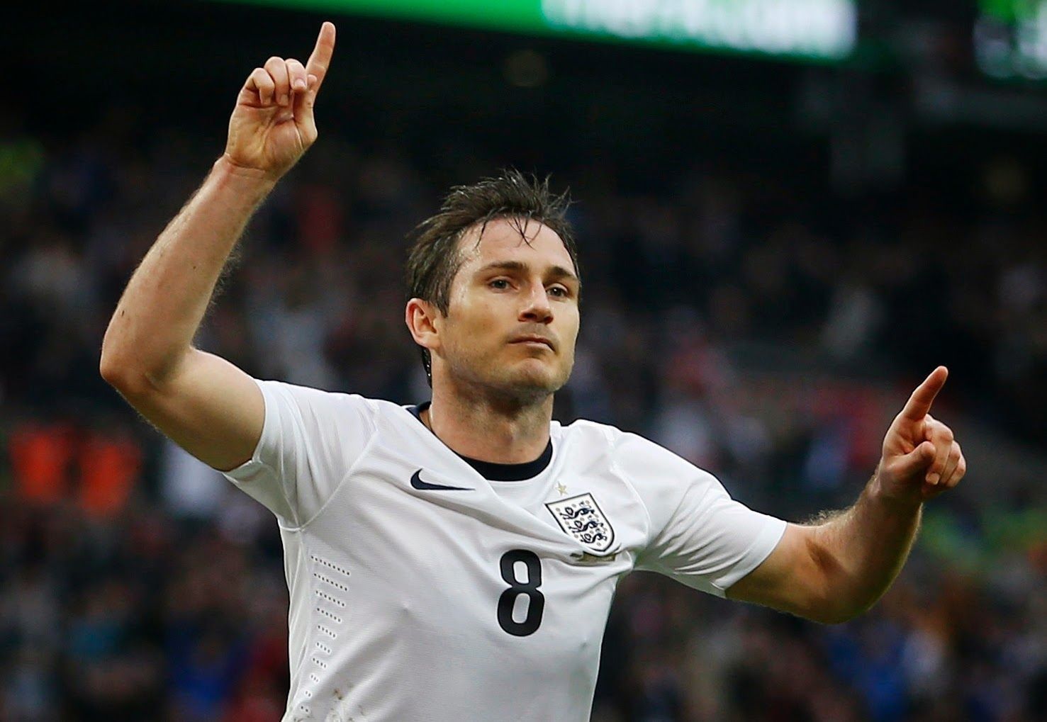 Frank Lampard celebrating a goal for England