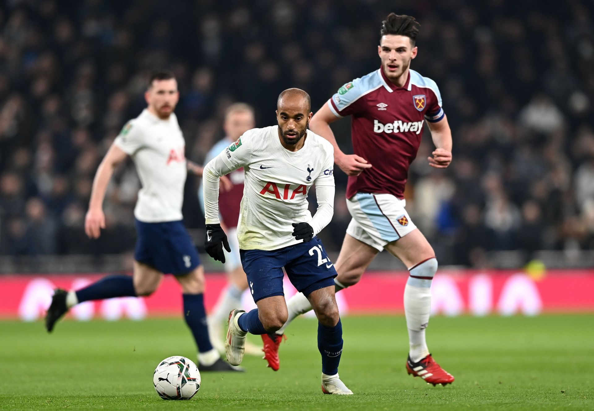 Tottenham Hotspur vs West Ham United - Carabao Cup Quarter Final