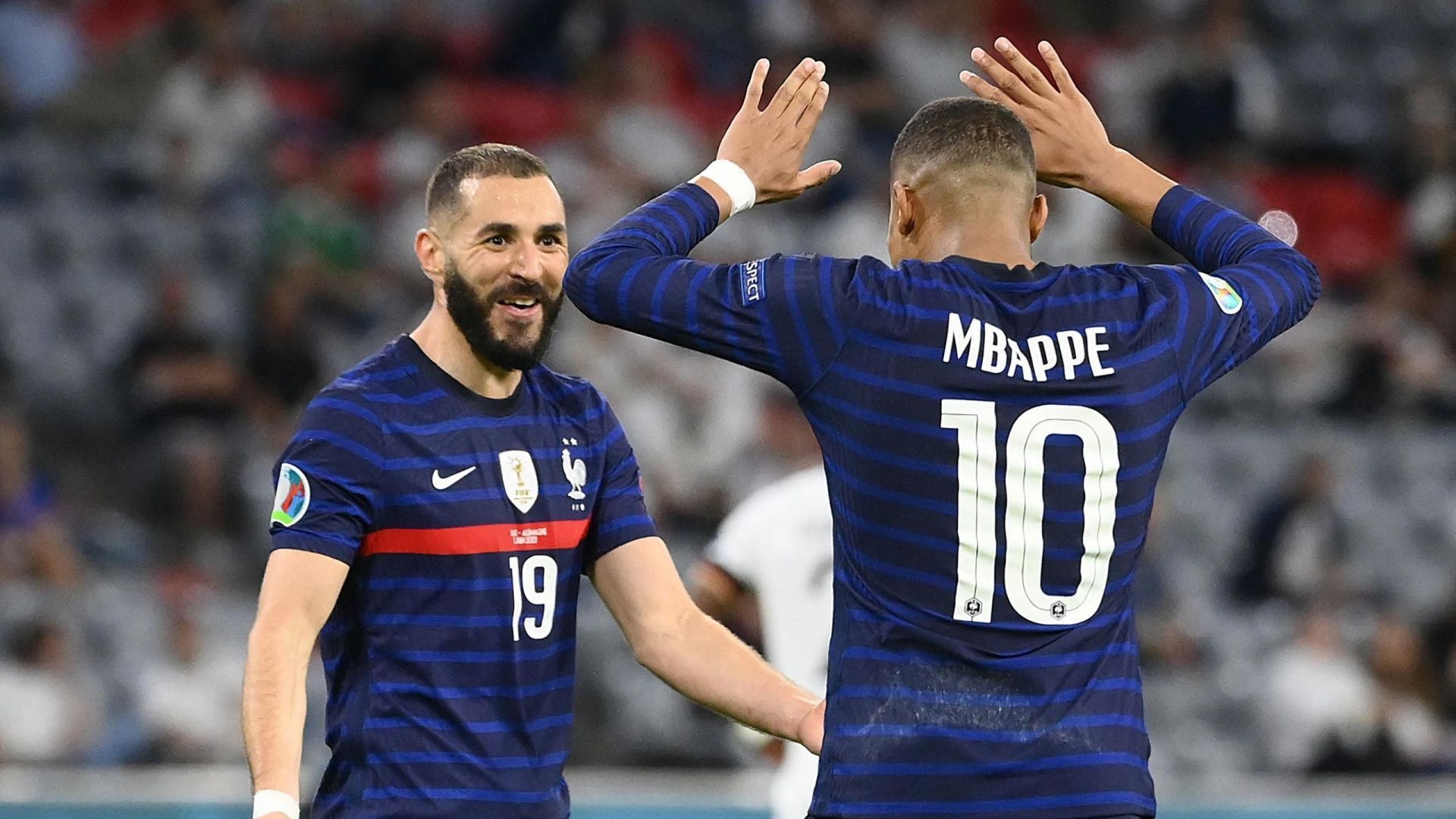 Karim Benzema and Kylian Mbappe are two of the greatest strikers in the world at present.