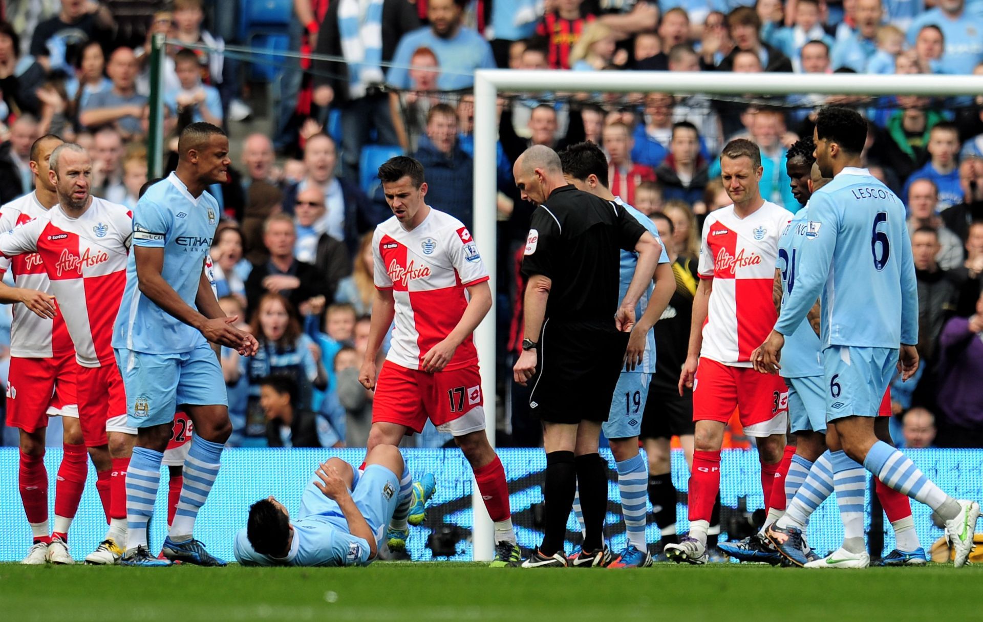 Manchester City v Queens Park Rangers - Premier League