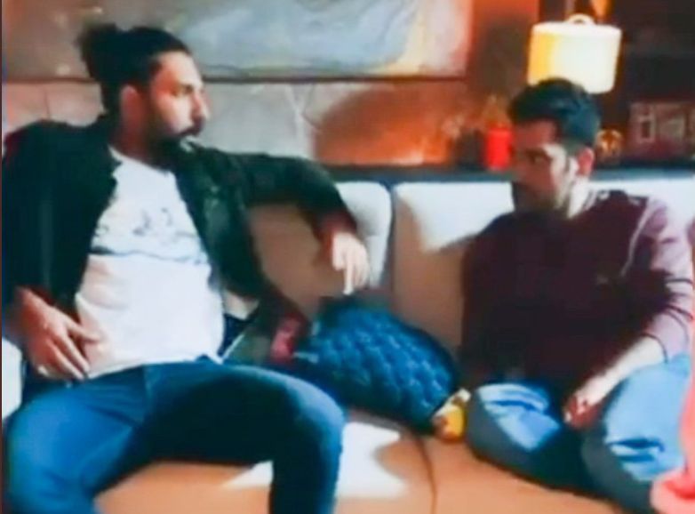 MS Dhoni catches up with Yuvraj Singh